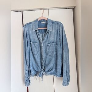 Women's Easel L Denim Button-Up Long Sleeve Soft Shirt with Tie Front